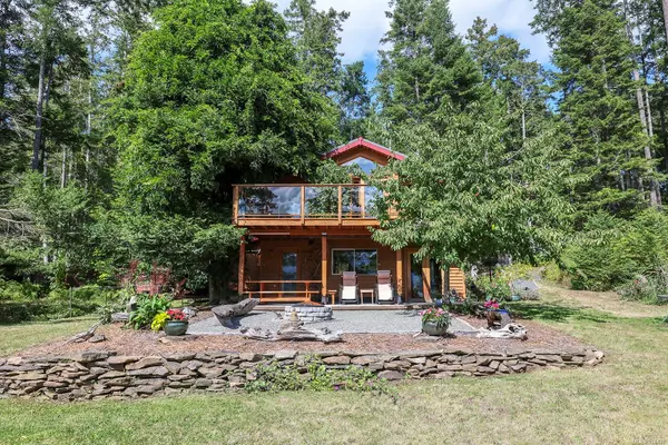 6141 Lacon Rd, Denman Island, BC V0R 1T0