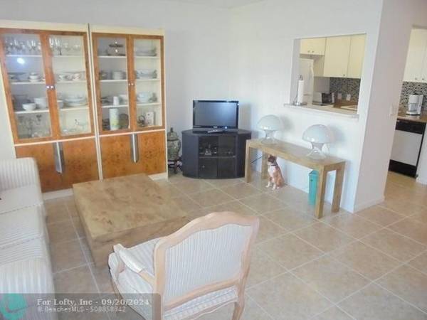 Boca Raton, FL 33434,129 Mansfield D  #129