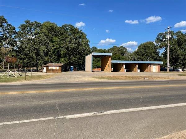 9218 N US Highway 259, Broken Bow, OK 74728