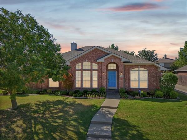 220 Thomas Drive,  Murphy,  TX 75094