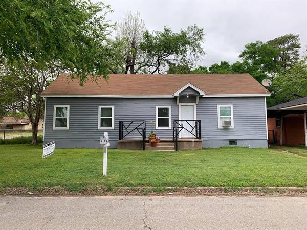 613 W Murray Street, Denison, TX 75020