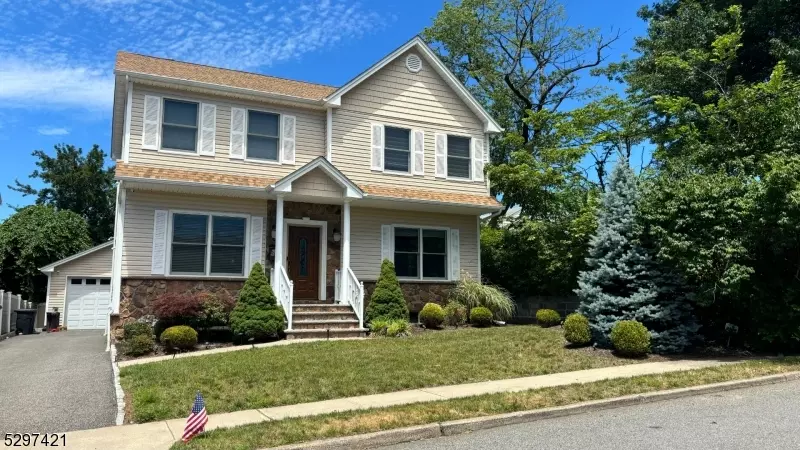 10 Wentick St, Totowa Boro, NJ 07512