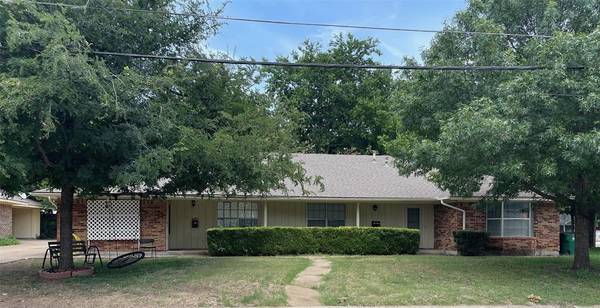 202 & 204 N Graves Street,  Mckinney,  TX 75069