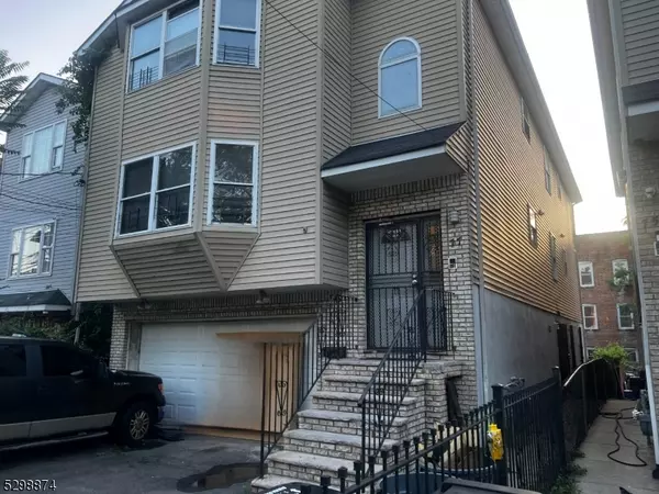 77 Sunset Ave, Newark City, NJ 07106