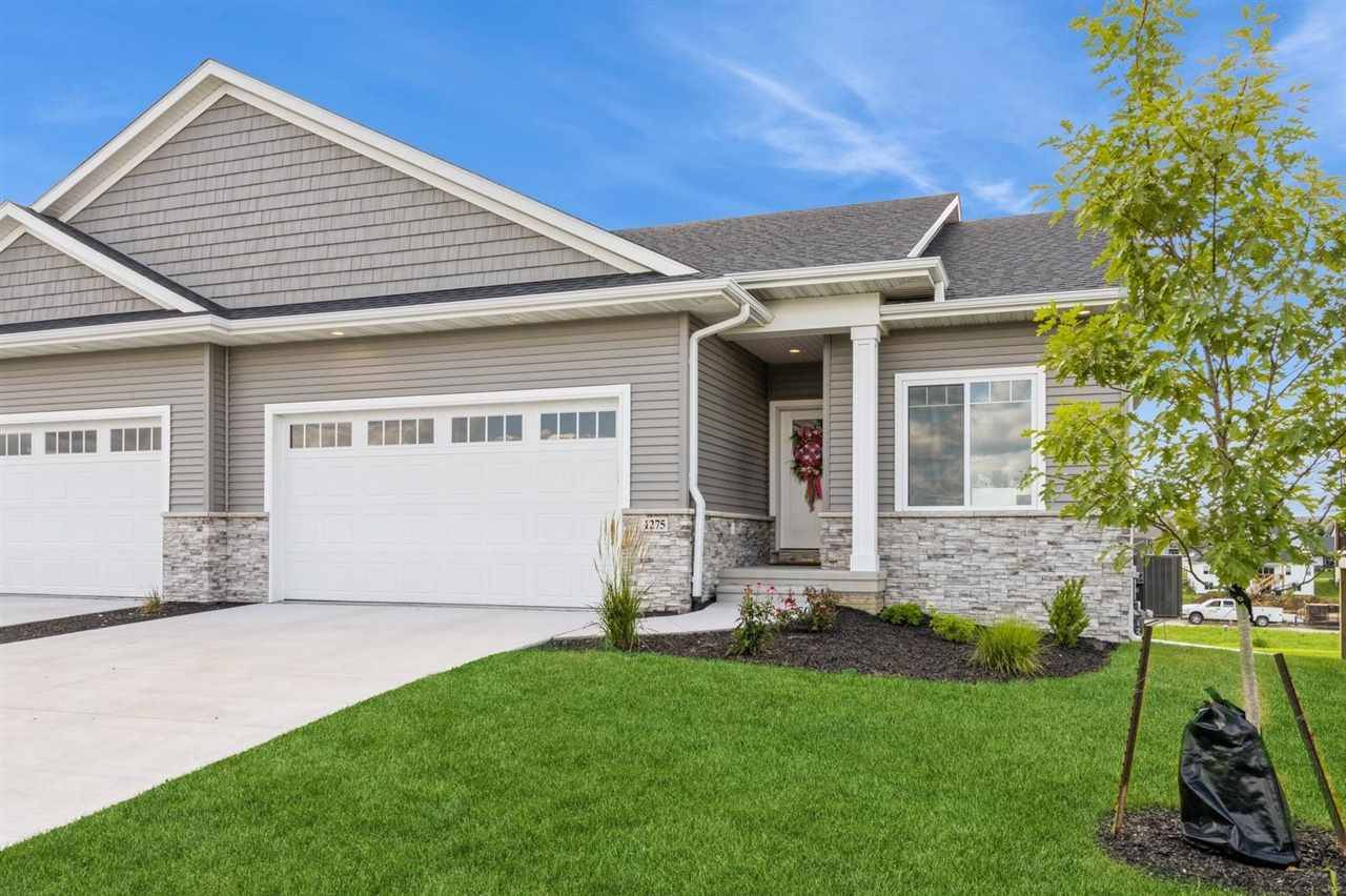 1275 Berkshire Ln, North Liberty, IA 52317