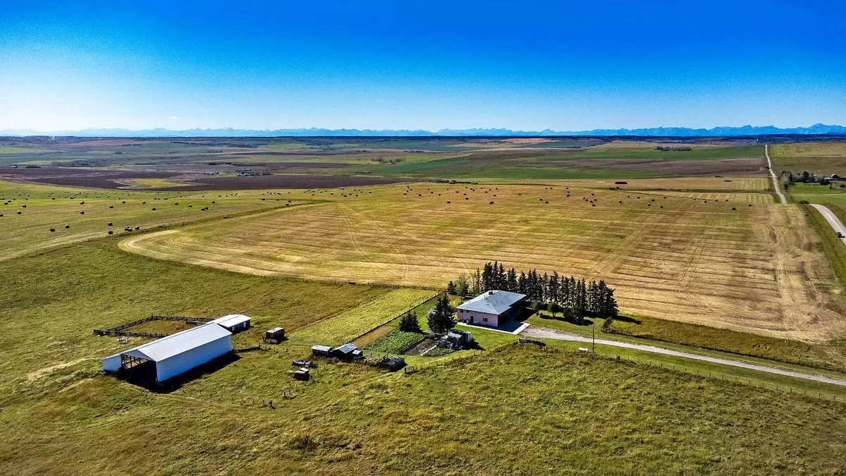 Rural Rocky View County, AB T3P 1A1,20015 Township Road 264