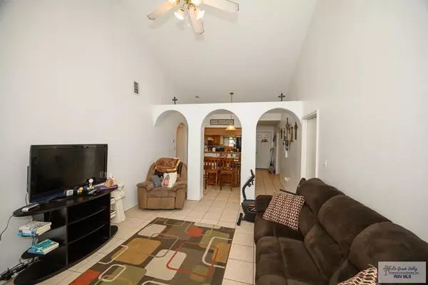 Harlingen, TX 78552,1917 W VISTA VERDE CIR.