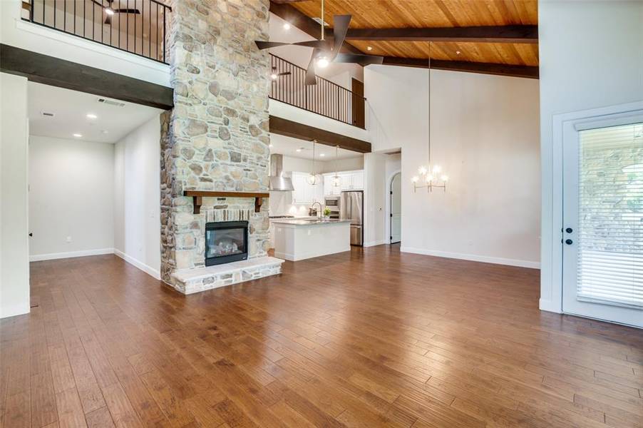 522 Via Amalfi, Irving, TX 75039