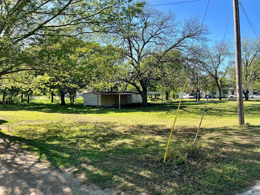 Nocona, TX 76255,400 Dallas Street