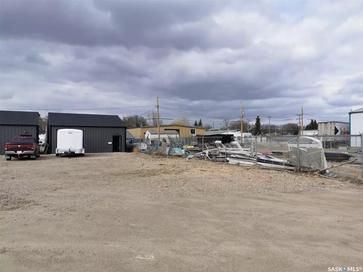 Moose Jaw, SK S6H 1W7,950 Fairford STREET W #3