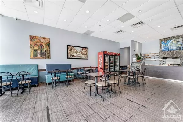 Ottawa, ON K1V 2N8,4456 LIMEBANK RD #8