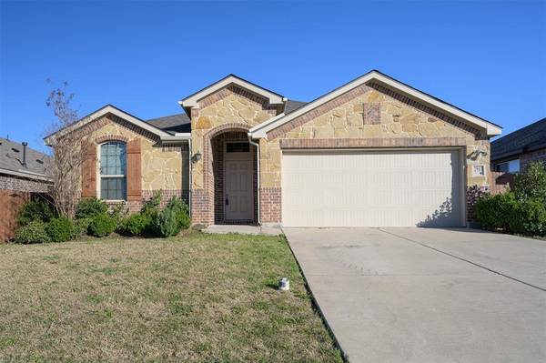 2903 Panhandle Drive, Heartland, TX 75126