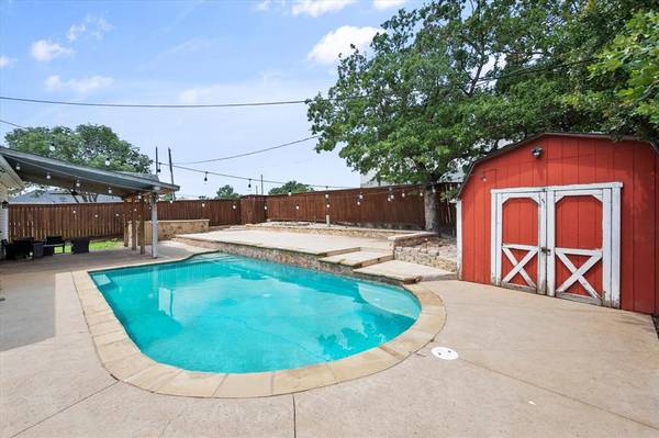 Kennedale, TX 76060,103 Arthur Drive