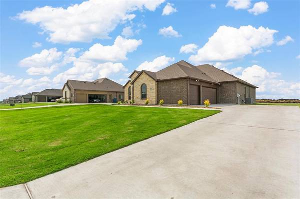 Josephine, TX 75173,1855 CREEKVIEW Lane