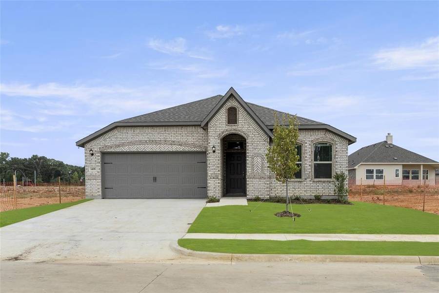 1408 Elle Lane, Aubrey, TX 76227