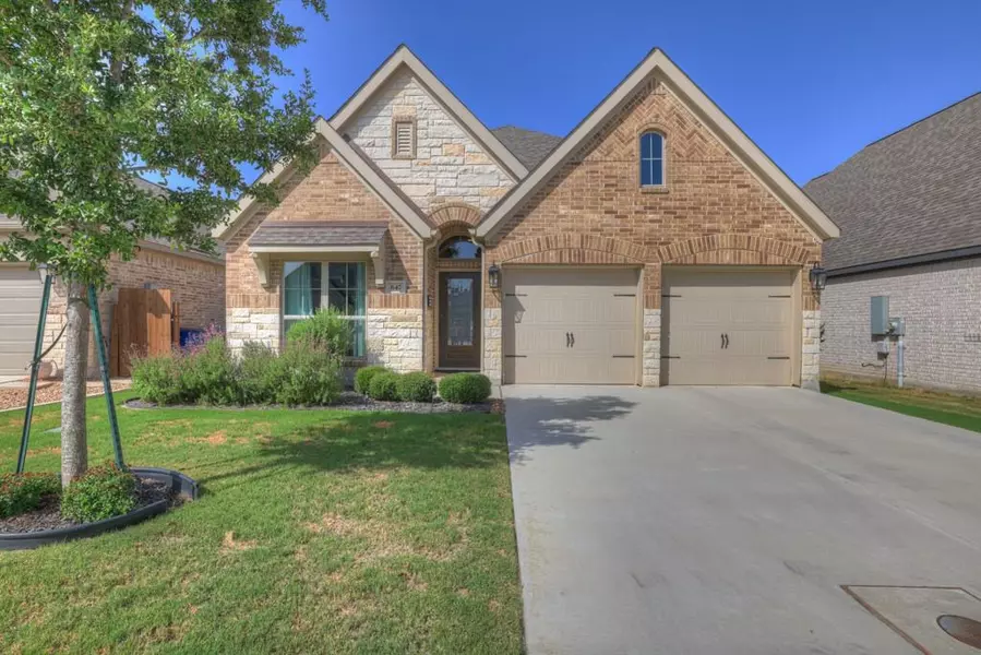 647 Arroyo Sierra, New Braunfels, TX 78130