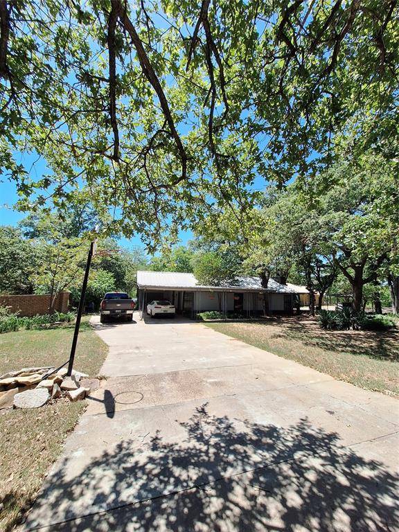 Eastland, TX 76448,210 County Road 571