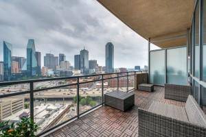 2200 Victory Avenue #1702, Dallas, TX 75219