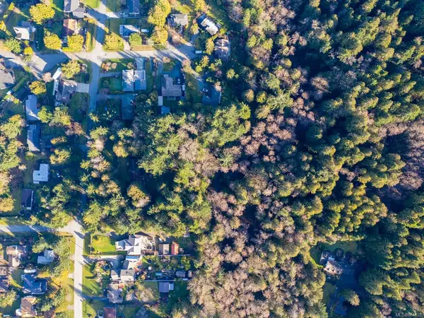 Lantzville, BC V0R 2H0,7055 Caillet Rd