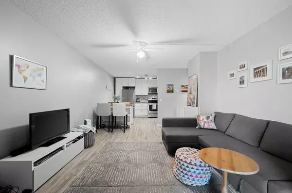 Calgary, AB T3A 2C9,4001C 49 ST NW #3309