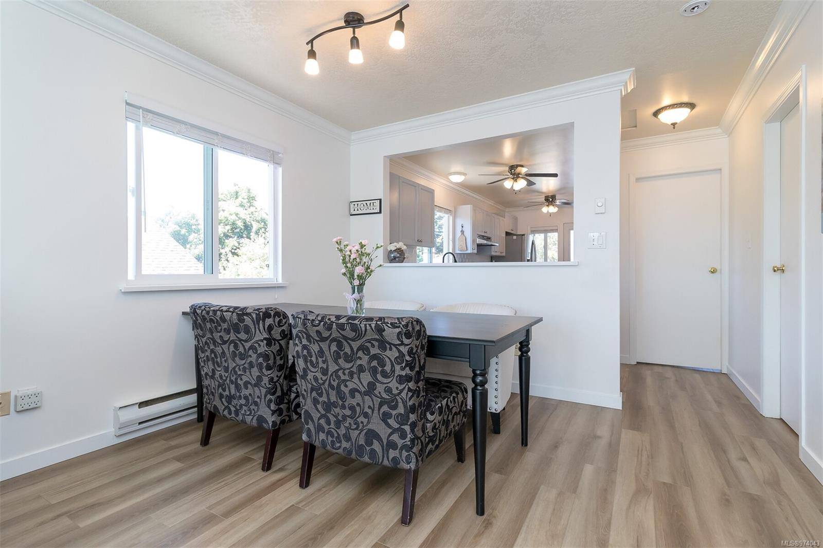 Victoria, BC V8R 1Z1,1766 Albert Ave