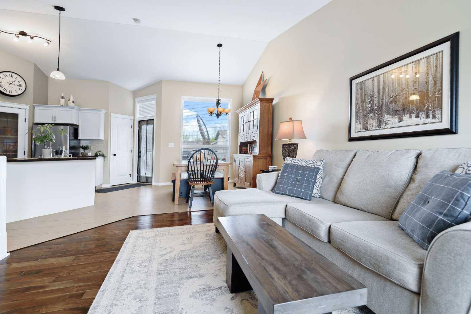 Sylvan Lake, AB T4S 2N7,11 Wilkinson CIR