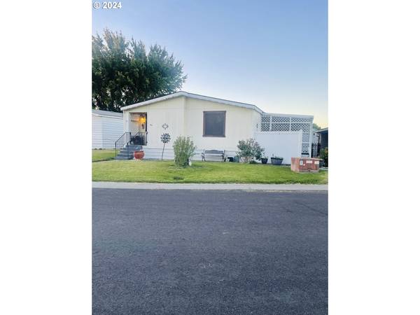 Hermiston, OR 97838,1030 SW 11TH ST ## 85