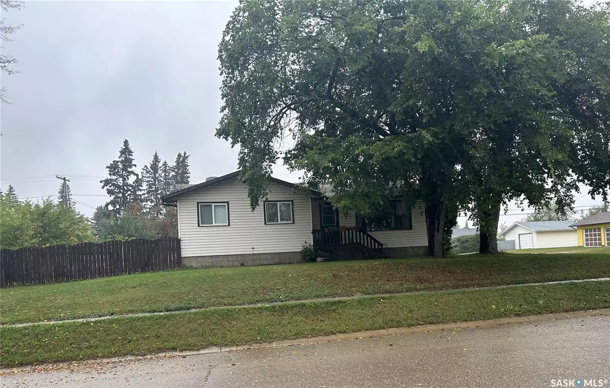 Shellbrook, SK S0J 2E0,412 2nd AVENUE E