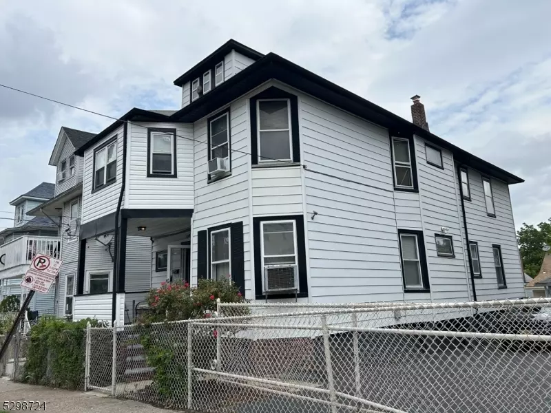 130 Kearney, Paterson City, NJ 07522