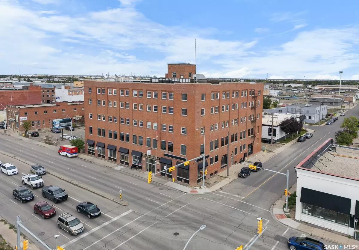 Regina, SK S4R 1Y2,1275 BROAD STREET #105