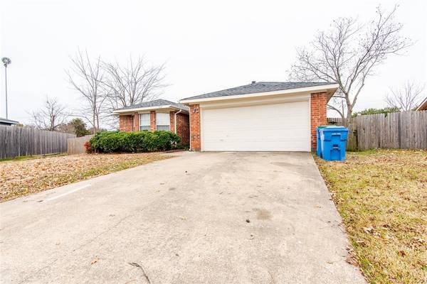 7618 Straits Drive, Rowlett, TX 75088