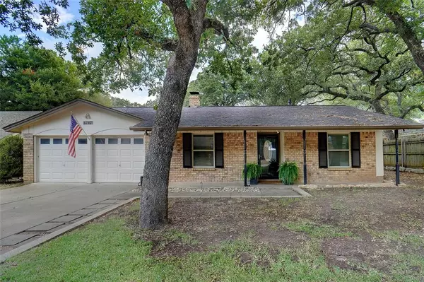 1717 Boston Avenue, Bridgeport, TX 76426