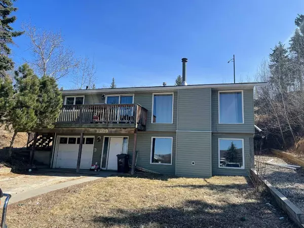 10129 116 AVE,  Peace River,  AB T8S 1M9