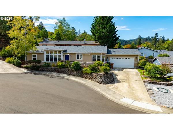 Canyonville, OR 97417,183 SAMANTHA WAY