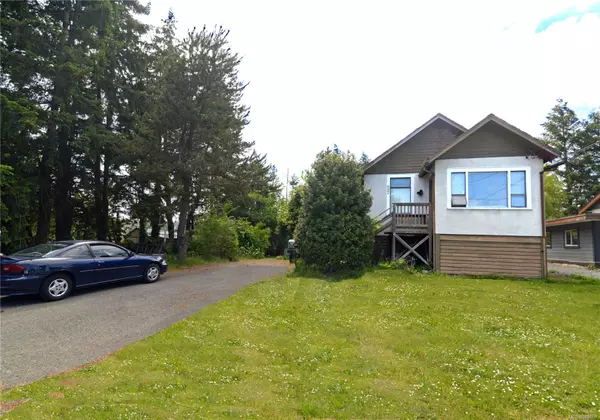 657 Hamilton Ave, Nanaimo, BC V9R 4G5