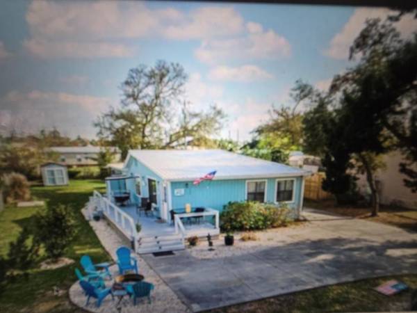 342 Bay St, Port St. Joe, FL 32456