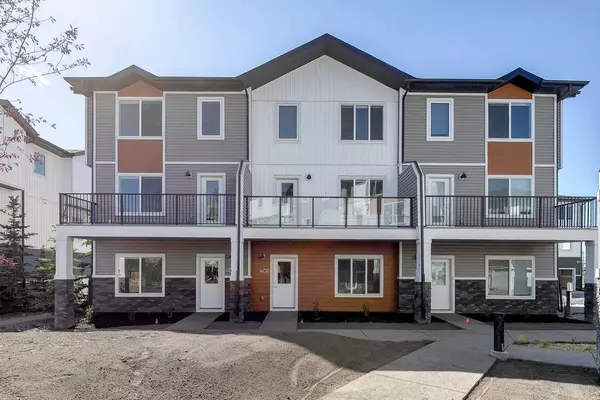 Chestermere, AB T1X 0L3,280 Chelsea RD #402