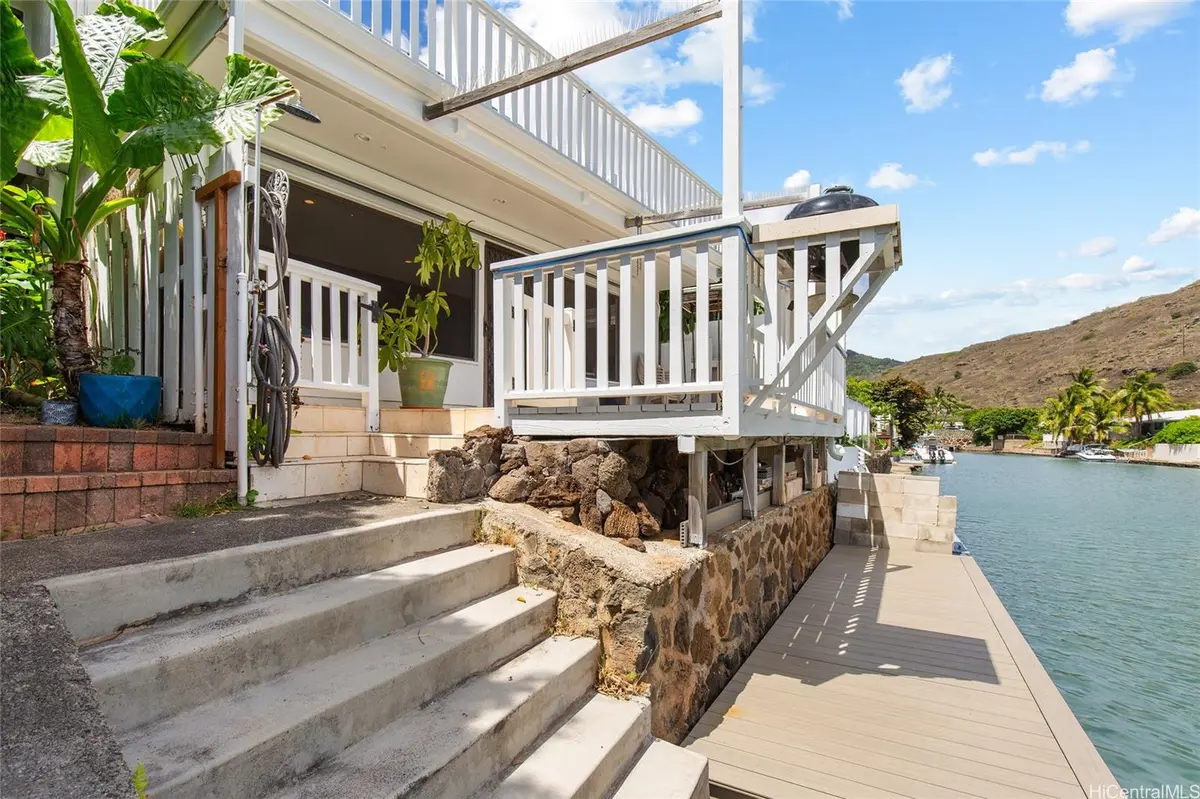 347 Kawaihae Street #C, Honolulu, HI 96825