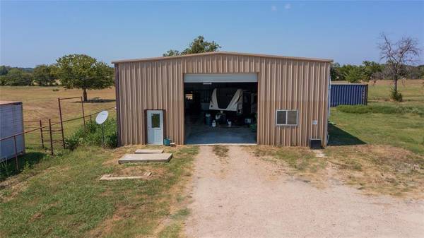 459 Johnson Road, Elm Mott, TX 76640