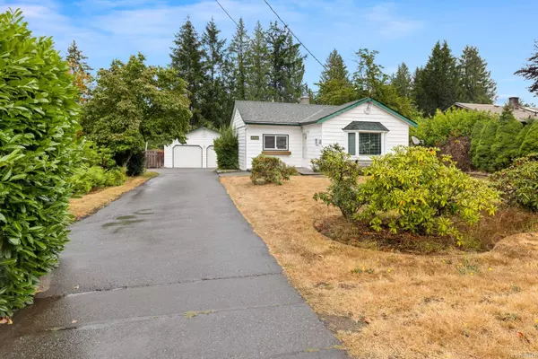 10541 Old Victoria Rd, Chemainus, BC V0R 1K2