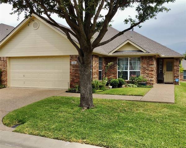 Cedar Hill, TX 75104,115 Crestridge Drive #13