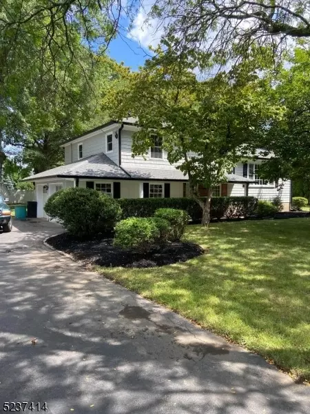 124 Sunset Rd, Pequannock Twp., NJ 07444