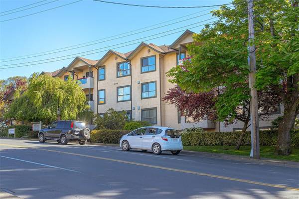 7 Gorge Rd W #305,  Saanich,  BC V9A 1L9