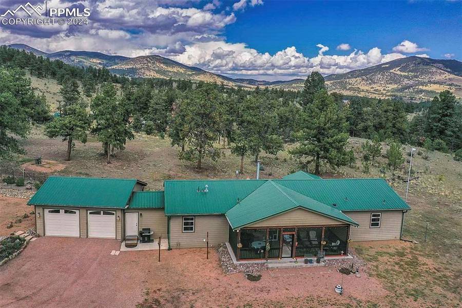 496 Julia RD, Guffey, CO 80820