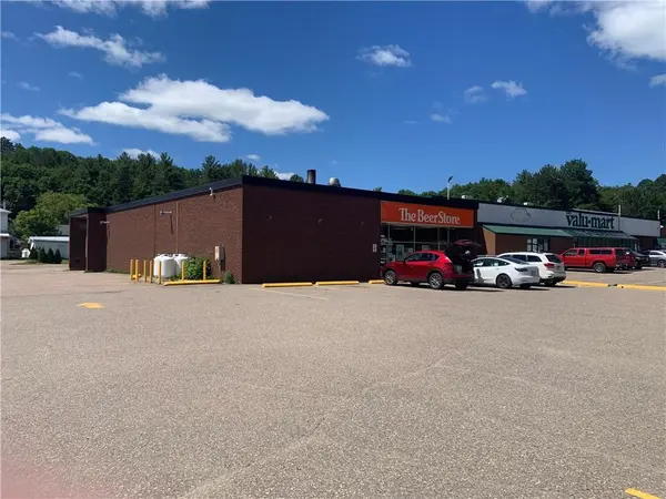 Barry's Bay, ON K0J 1B0,19619 OPEONGO Line