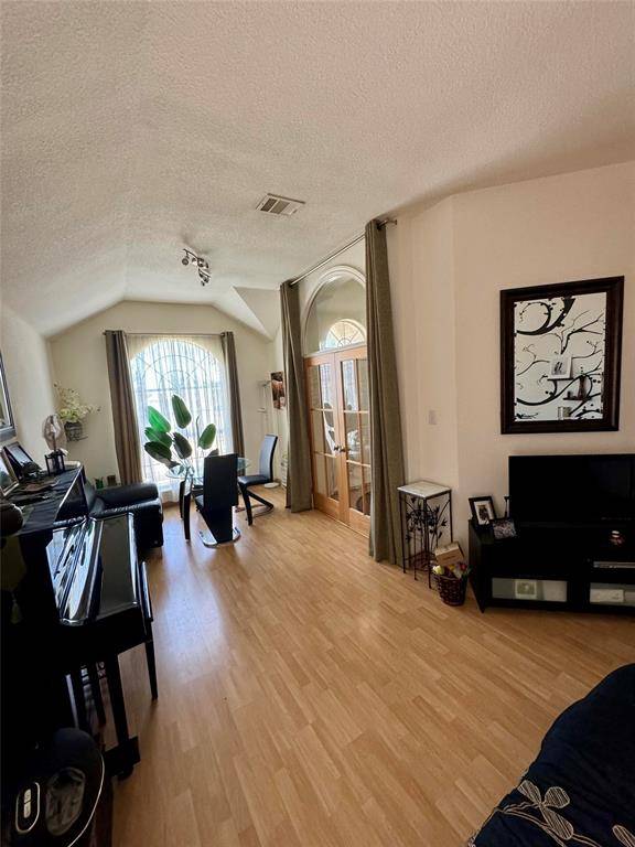 Irving, TX 75063,9417 Vista Circle