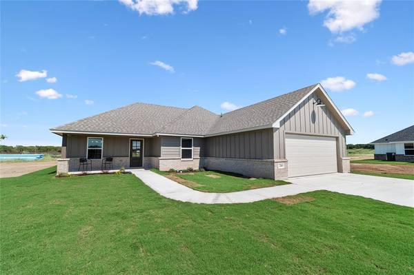 244 Yawney Drive, Lipan, TX 76462