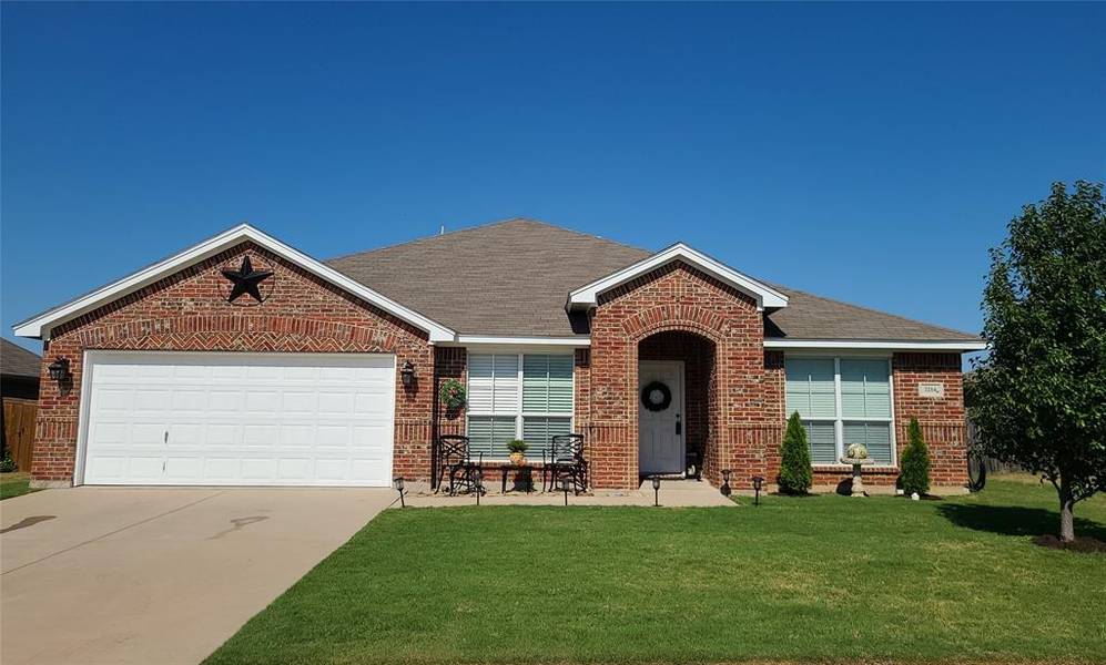 2214 Taylor Drive, Weatherford, TX 76087