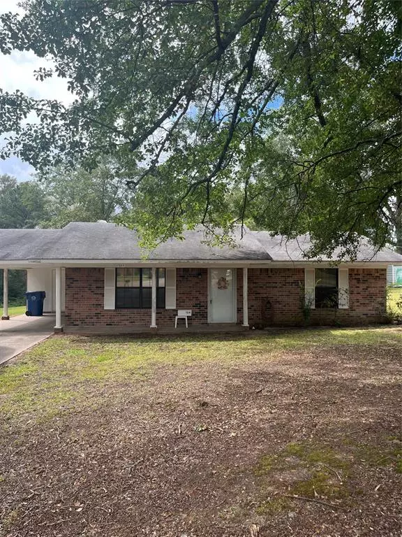 Minden, LA 71055,104 Azalea Street