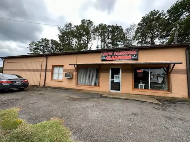 Farmerville, LA 71241,410 E Water Street